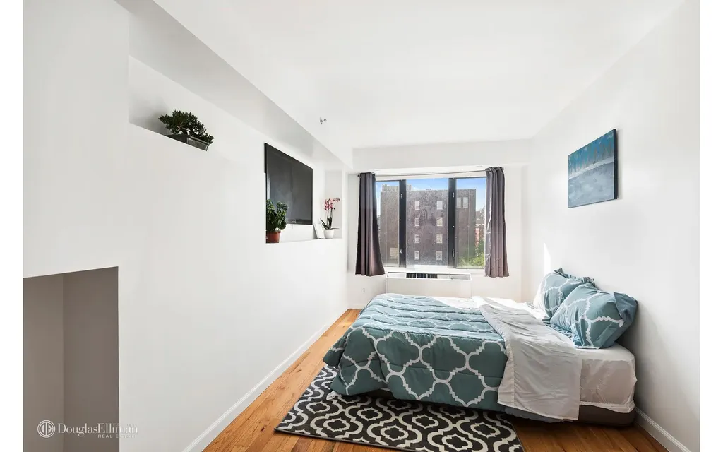 189 Ave C New York City NY 10009