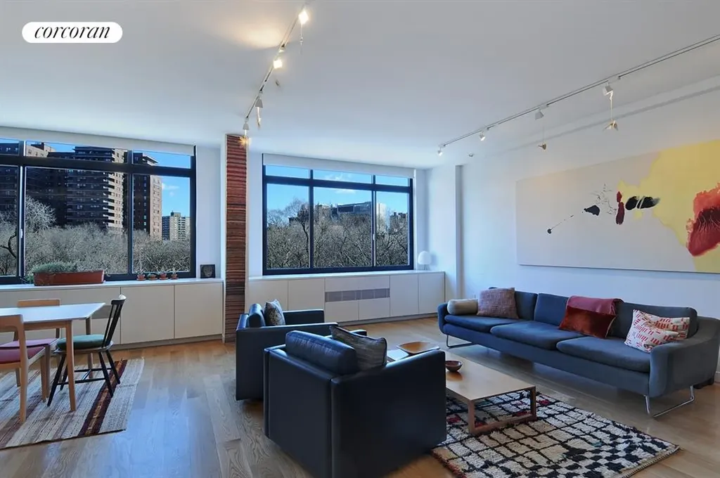 7 Essex Street New York City NY 10002
