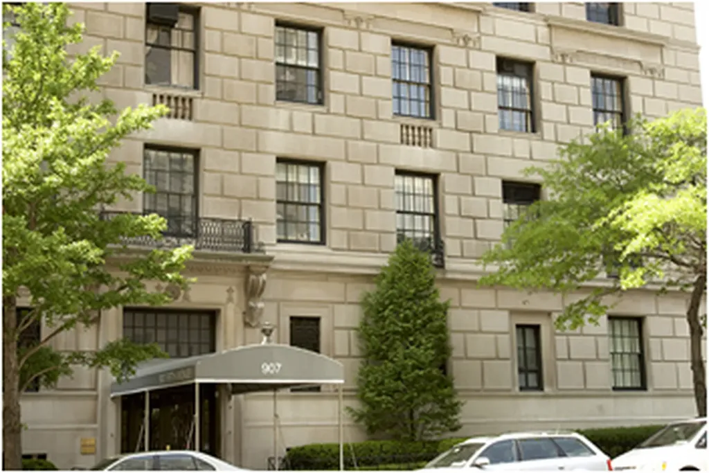 907 5th Avenue New York City NY 10021