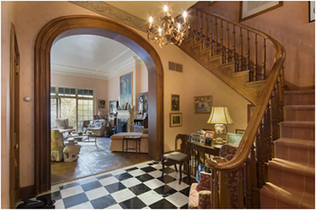 165 E 62nd Street New York City NY 10065