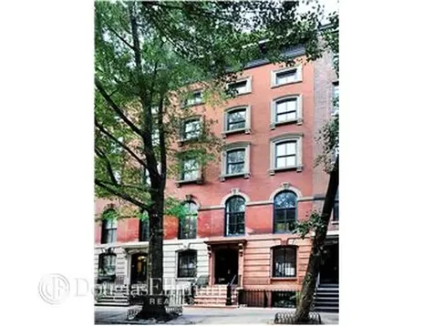 114 E 10th Street New York City NY 10003