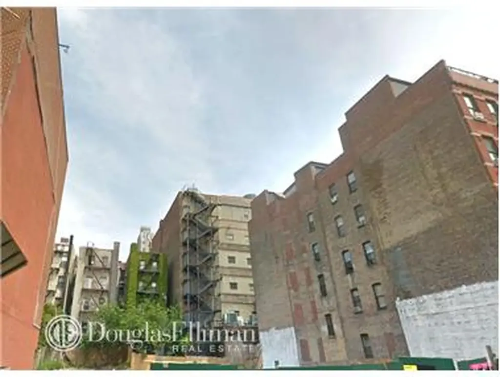 443 W 54th Street New York City NY 10019