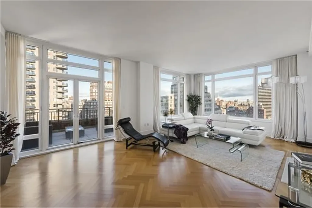 205 E 85th Street New York City NY 10028