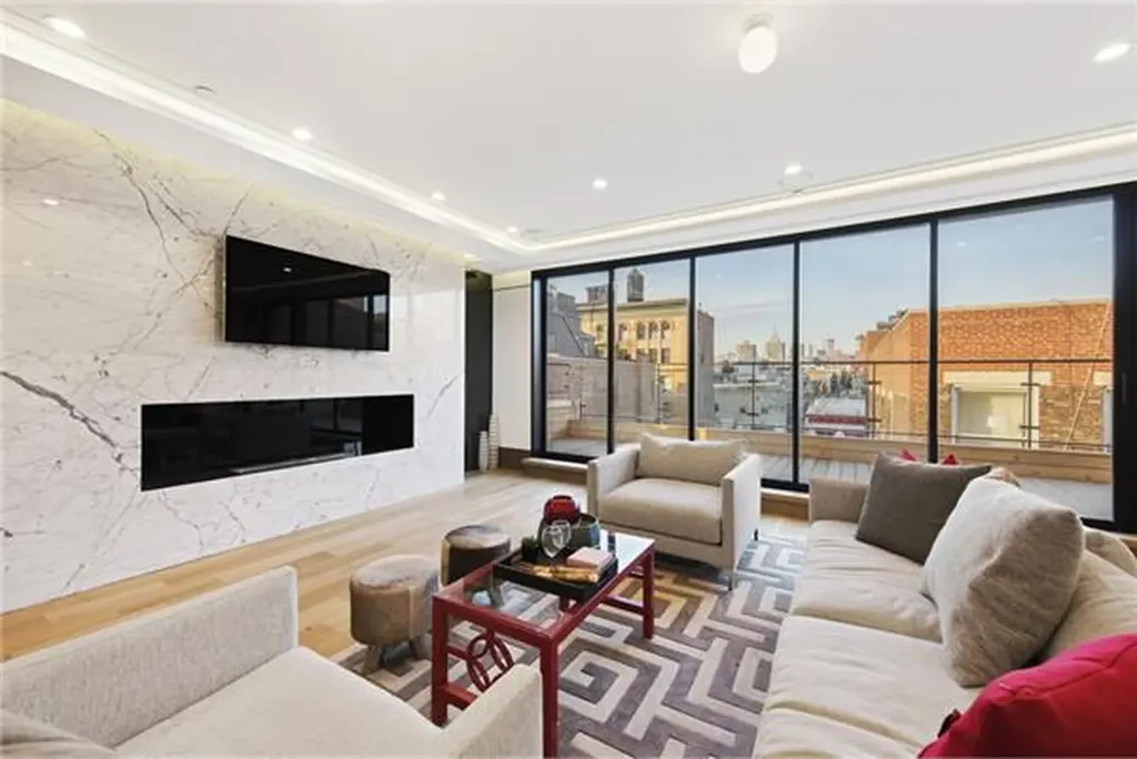 56 Walker Street New York City NY 10013