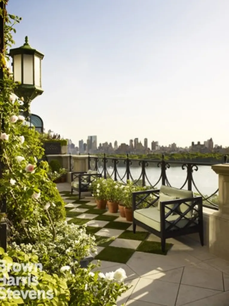 1125 5th Avenue New York City NY 10128