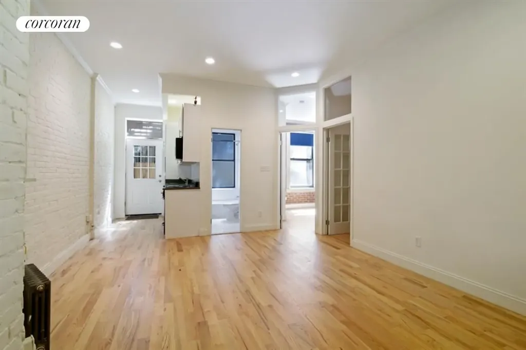 260 Elizabeth Street New York City NY 10012
