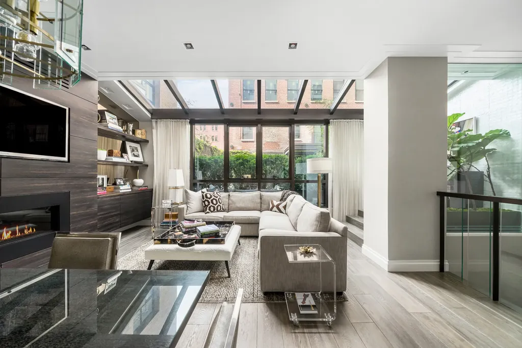385 W 12th Street New York City NY 10014