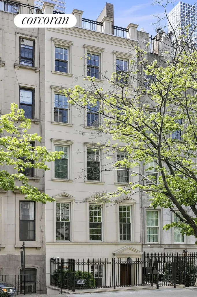 160 E 61st Street New York City NY 10065