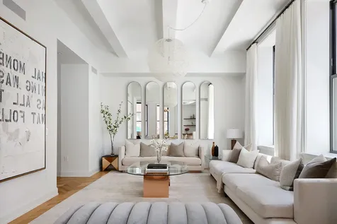 275 W 10th Street New York City NY 10014