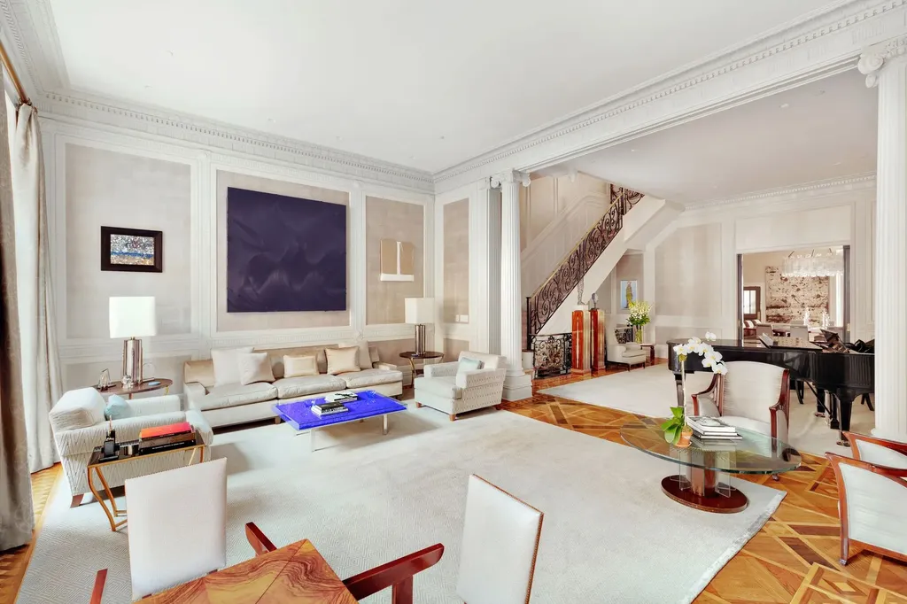 11 E 82nd Street New York City NY 10028