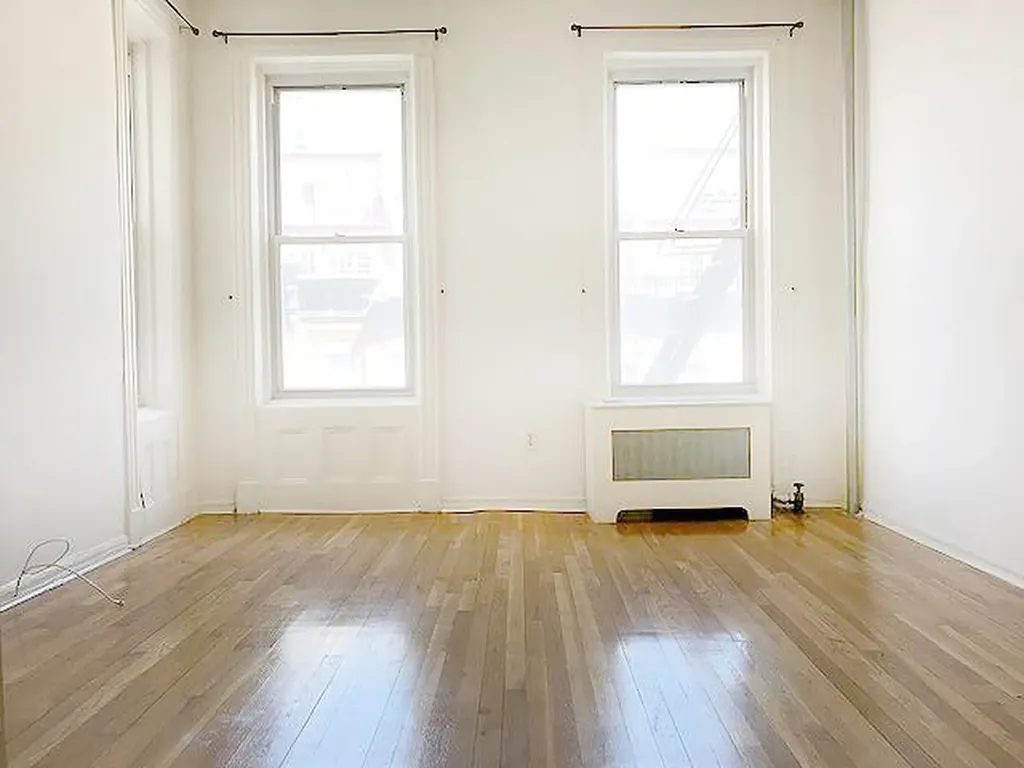 320 E 81st Street New York City NY 10028