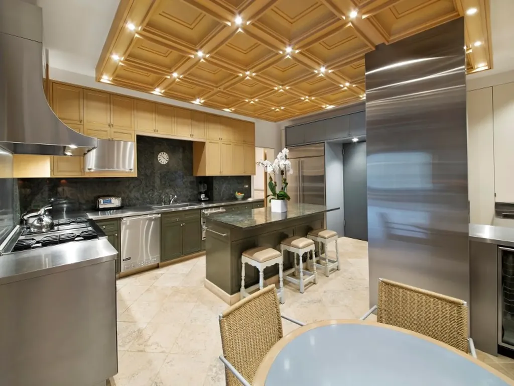 2 E 67th Street New York City NY 10065
