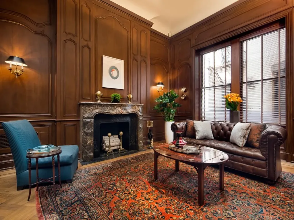 7 E 76th Street New York City NY 10021