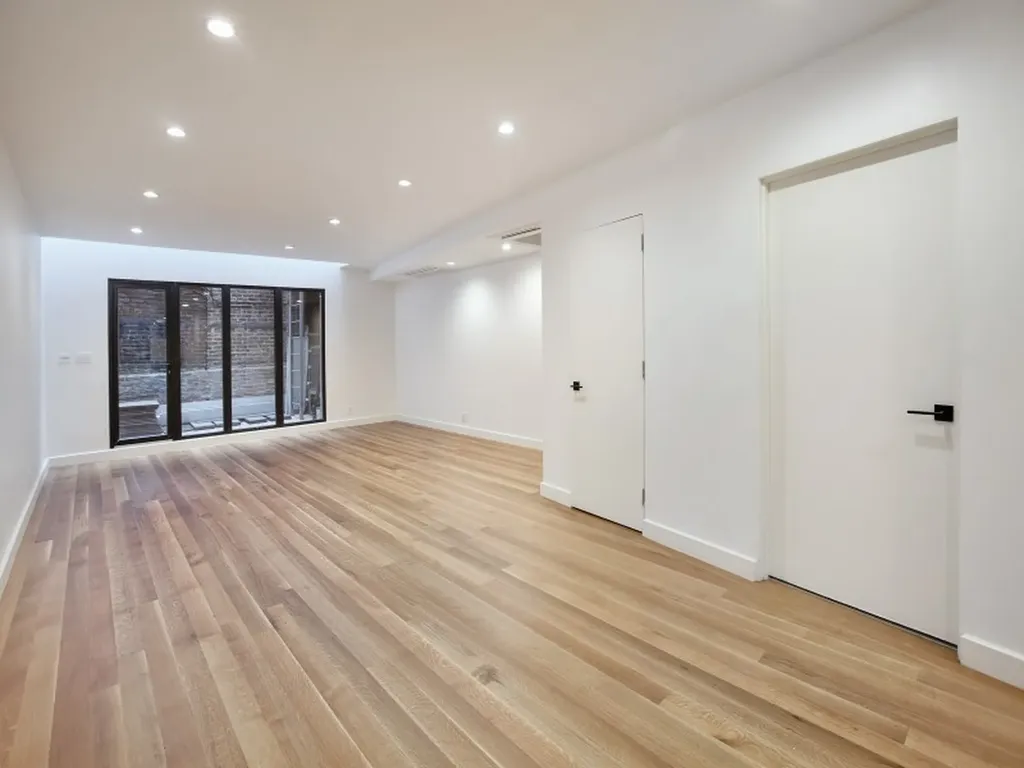 168 Thompson Street New York City NY 10012