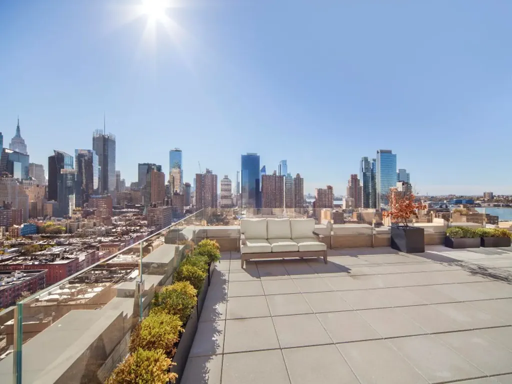 425 W 50th Street New York City NY 10019