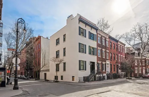 18 Grove Street New York City NY 10014