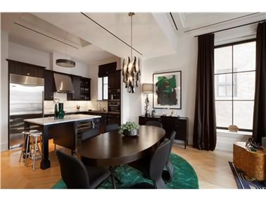 212 W 18th Street New York City NY 10011