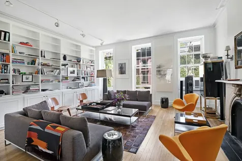 218 E 61st Street New York City NY 10065