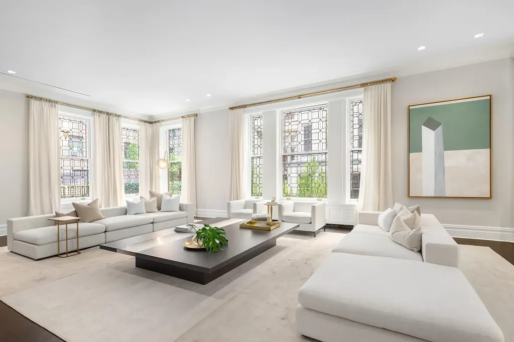 4 E 74th Street New York City NY 10021