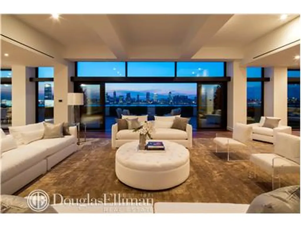 250 West Street New York City NY 10013