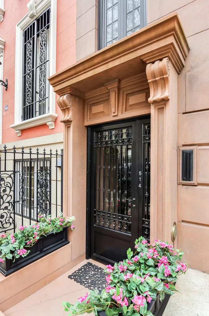 514 E 87th Street New York City NY 10028