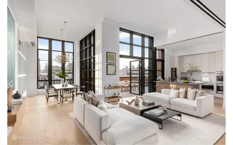 438 E 12th Street New York City NY 10009