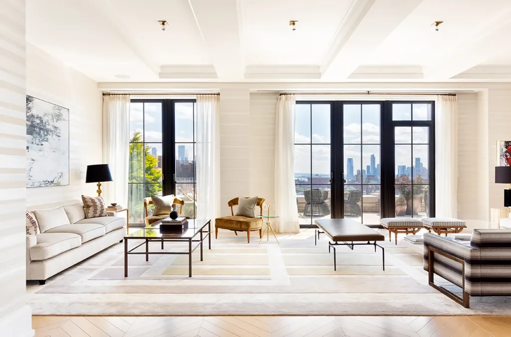 212 W 18th Street New York City NY 10011