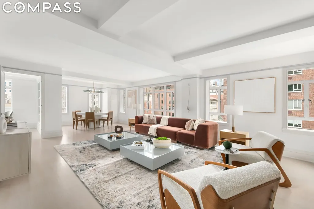 21 E 61st Street New York City NY 10065