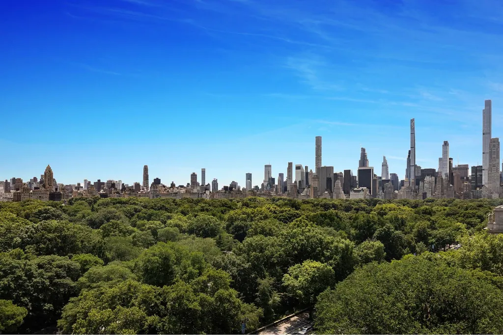 211 Central Park W New York City NY 10024