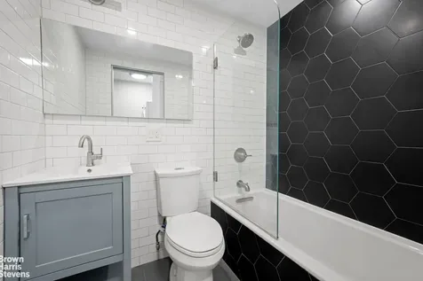 521 Decatur Street New York City NY 11233