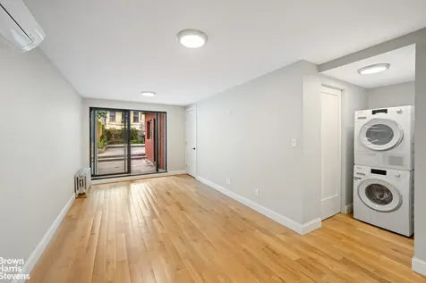 521 Decatur Street New York City NY 11233