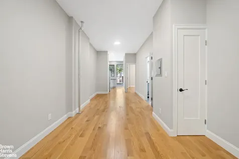 521 Decatur Street New York City NY 11233