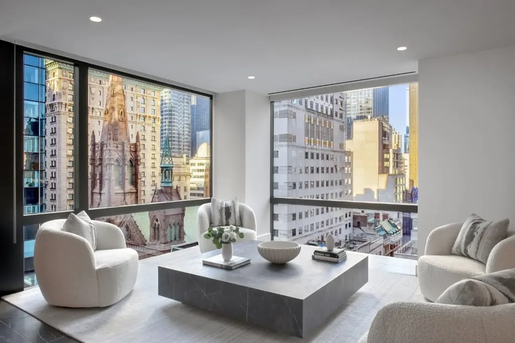 721 5th Avenue New York City NY 10022
