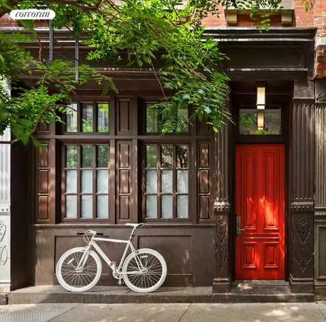 19 Downing Street New York City NY 10014