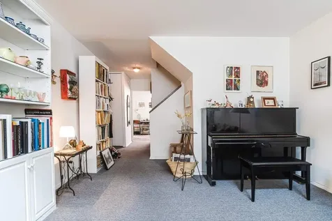 636 Washington Street New York City NY 10014