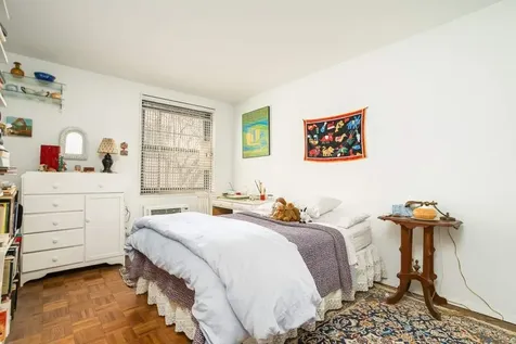 636 Washington Street New York City NY 10014