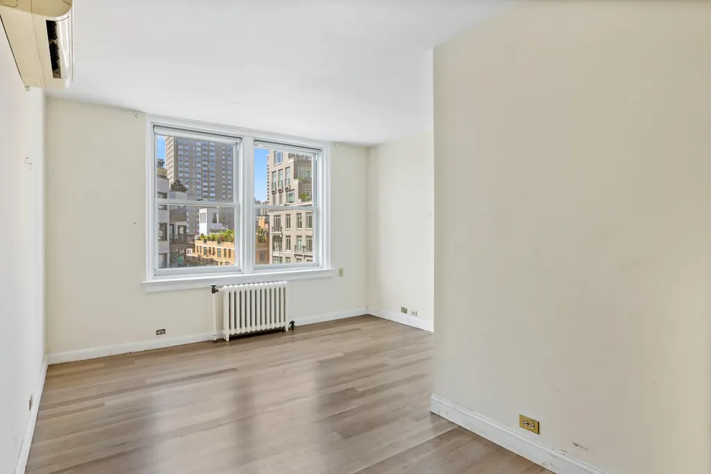 1 E End Avenue New York City NY 10075