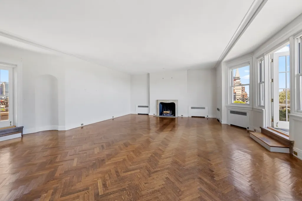 1 E End Avenue New York City NY 10075