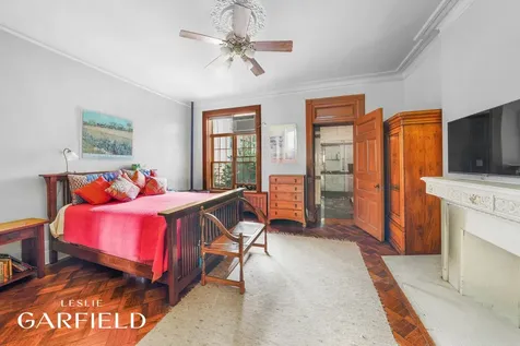 117 W 85th Street New York City NY 10024