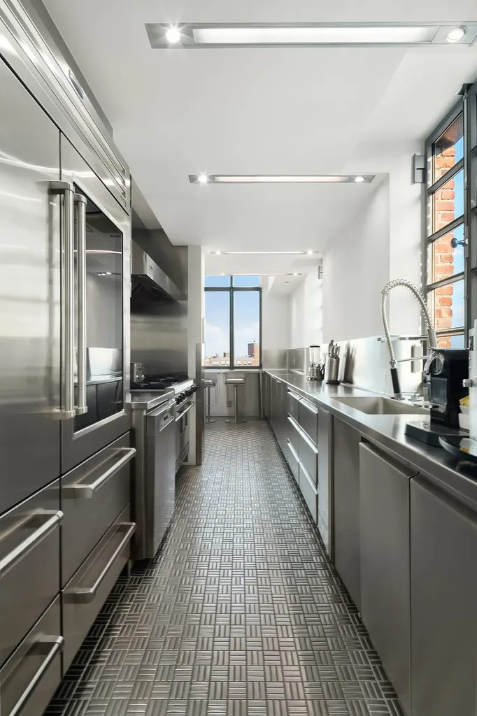 704 Broadway New York City NY 10003