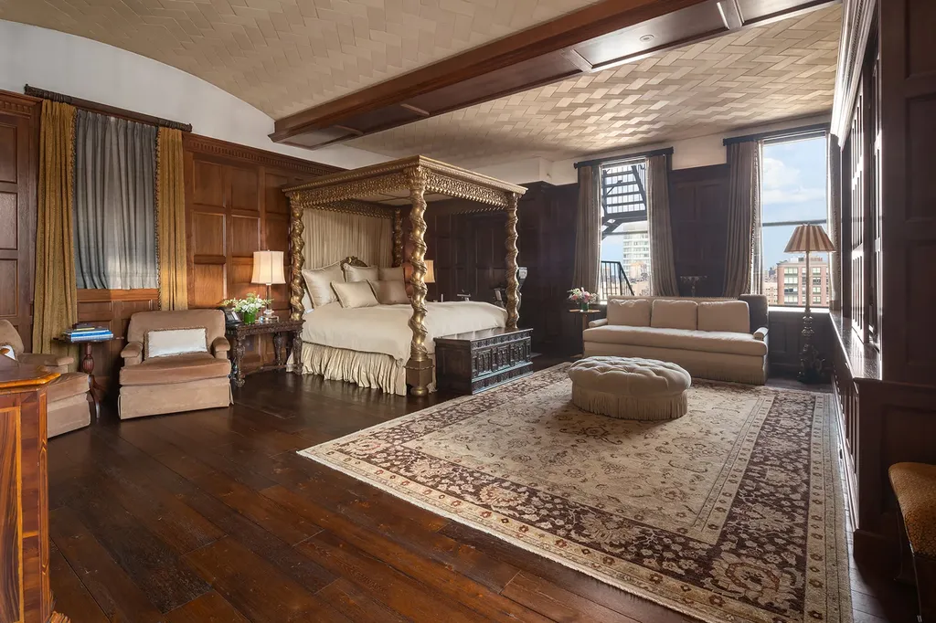 704 Broadway New York City NY 10003