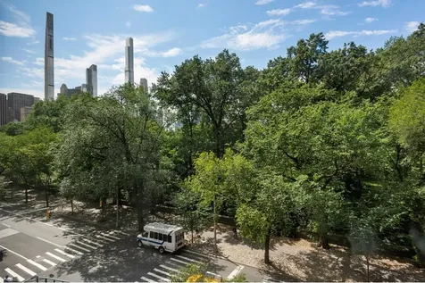 870 5th Avenue New York City NY 10065