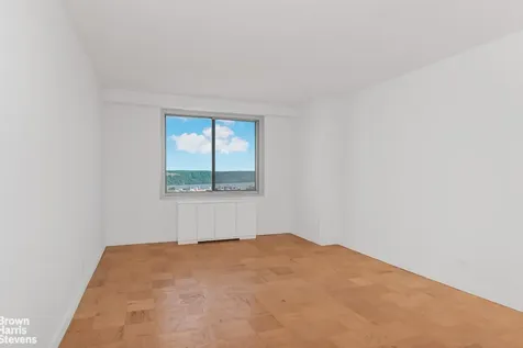 3333 Henry Hudson Parkway New York City NY 10463