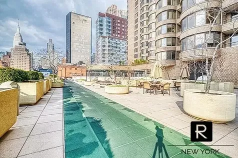 330 E 38th Street New York City NY 10016