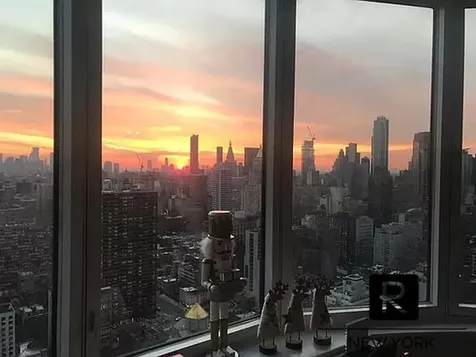 330 E 38th Street New York City NY 10016