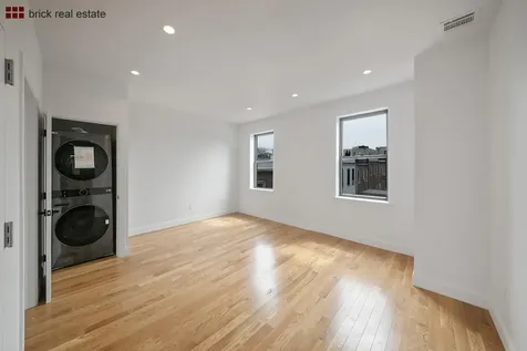 18-60 Flushing Avenue New York City NY 11385