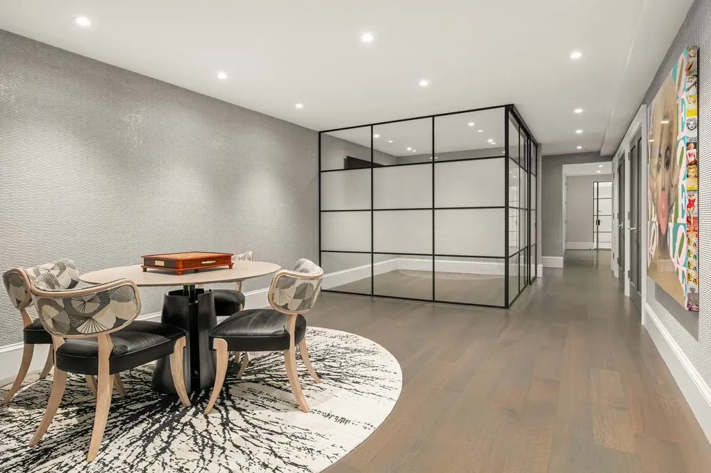 34 E 62nd Street New York City NY 10065
