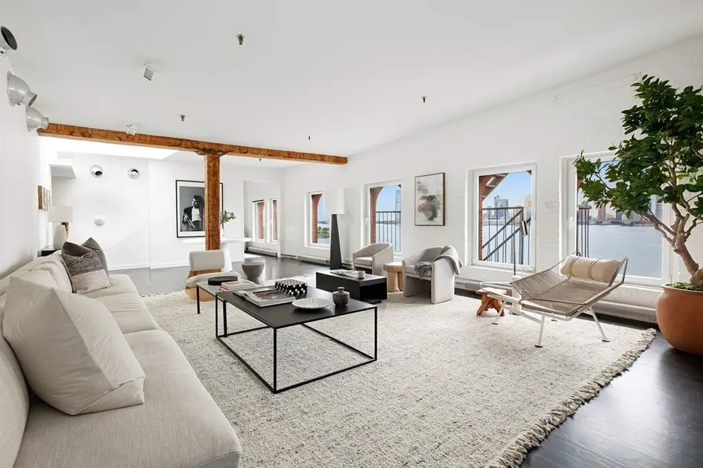 288 West Street New York City NY 10013