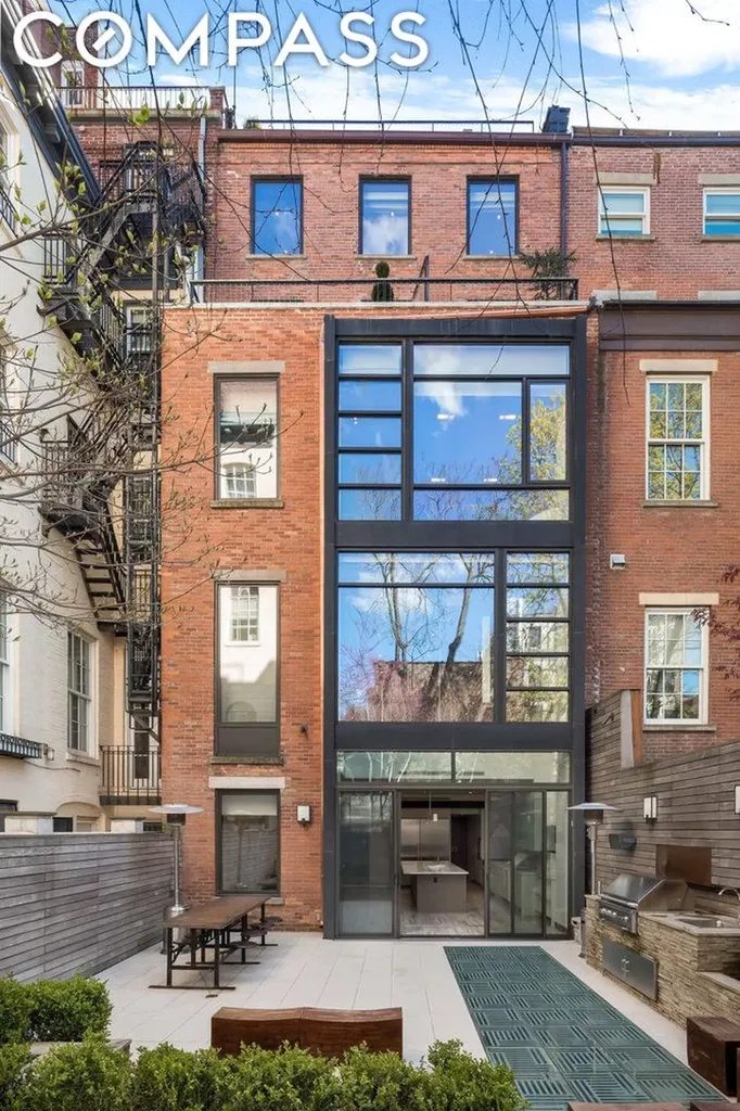 109 Waverly Place New York City NY 10011