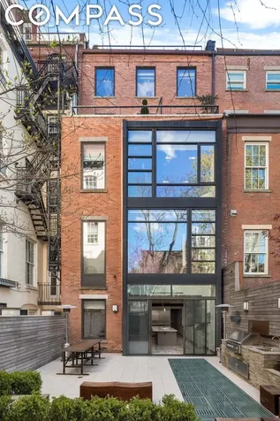 109 Waverly Place New York City NY 10011
